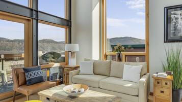 Fernseher, Stereoanlage