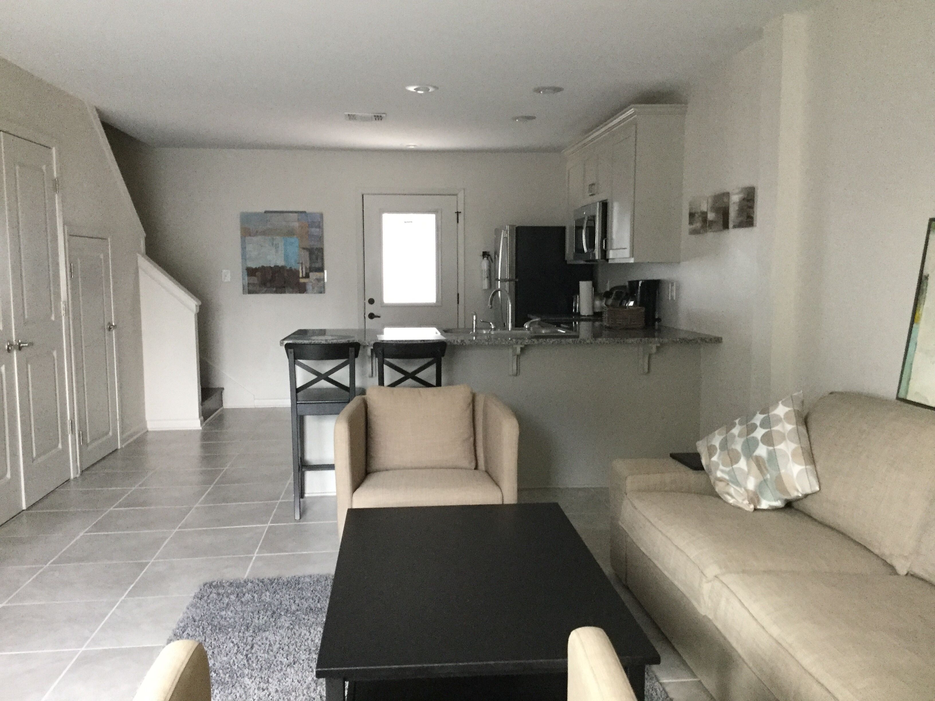 2BR/2BA Refined Ruston Home Adjacent To Louisiana Tech University, Sleeps 5