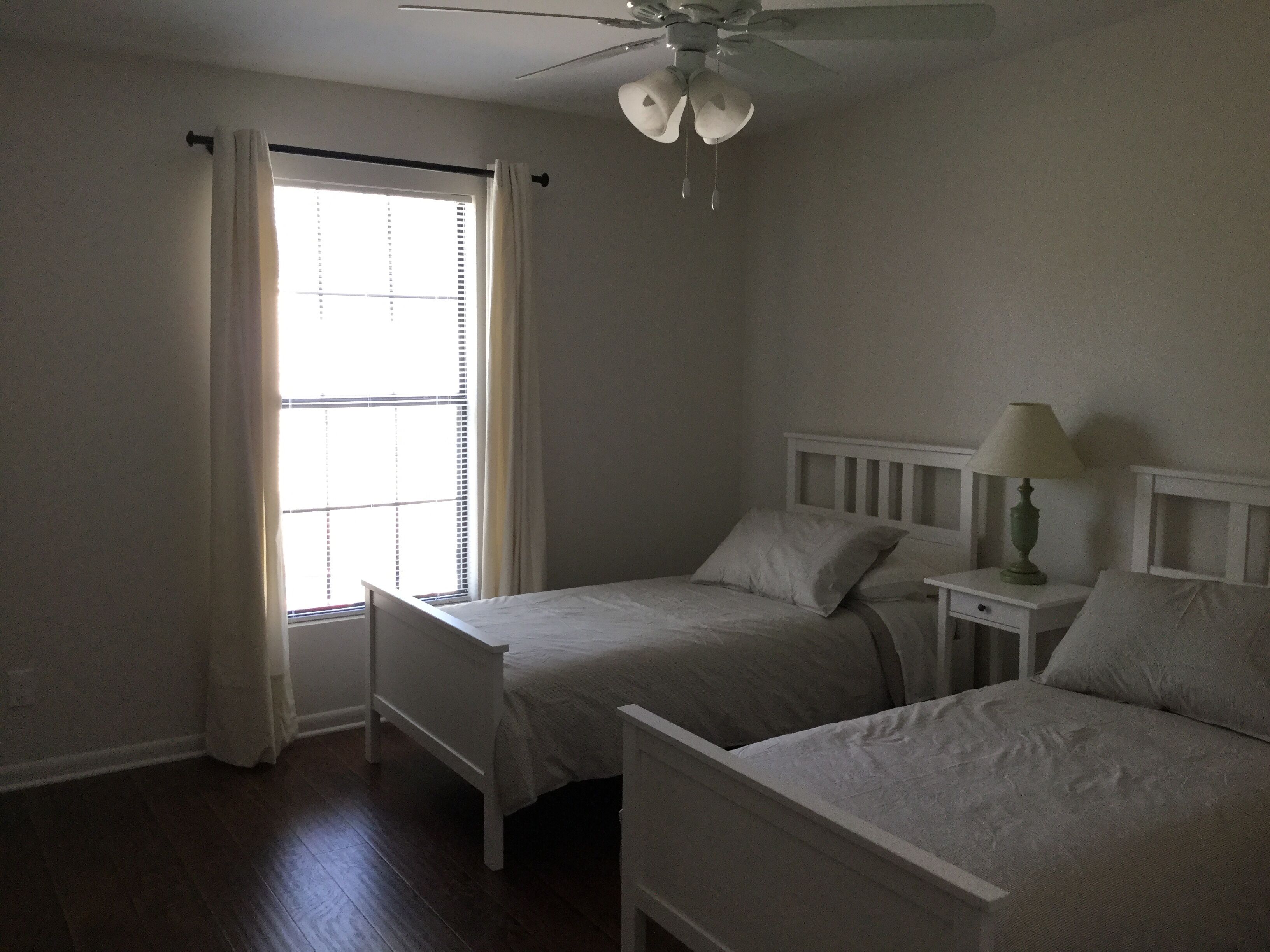 2BR/2BA Refined Ruston Home Adjacent To Louisiana Tech University, Sleeps 5