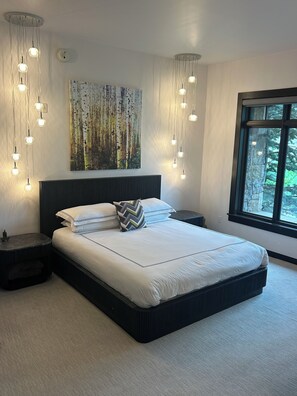 3 chambres, fer et planche à repasser, accès au Wi-Fi (inclus)