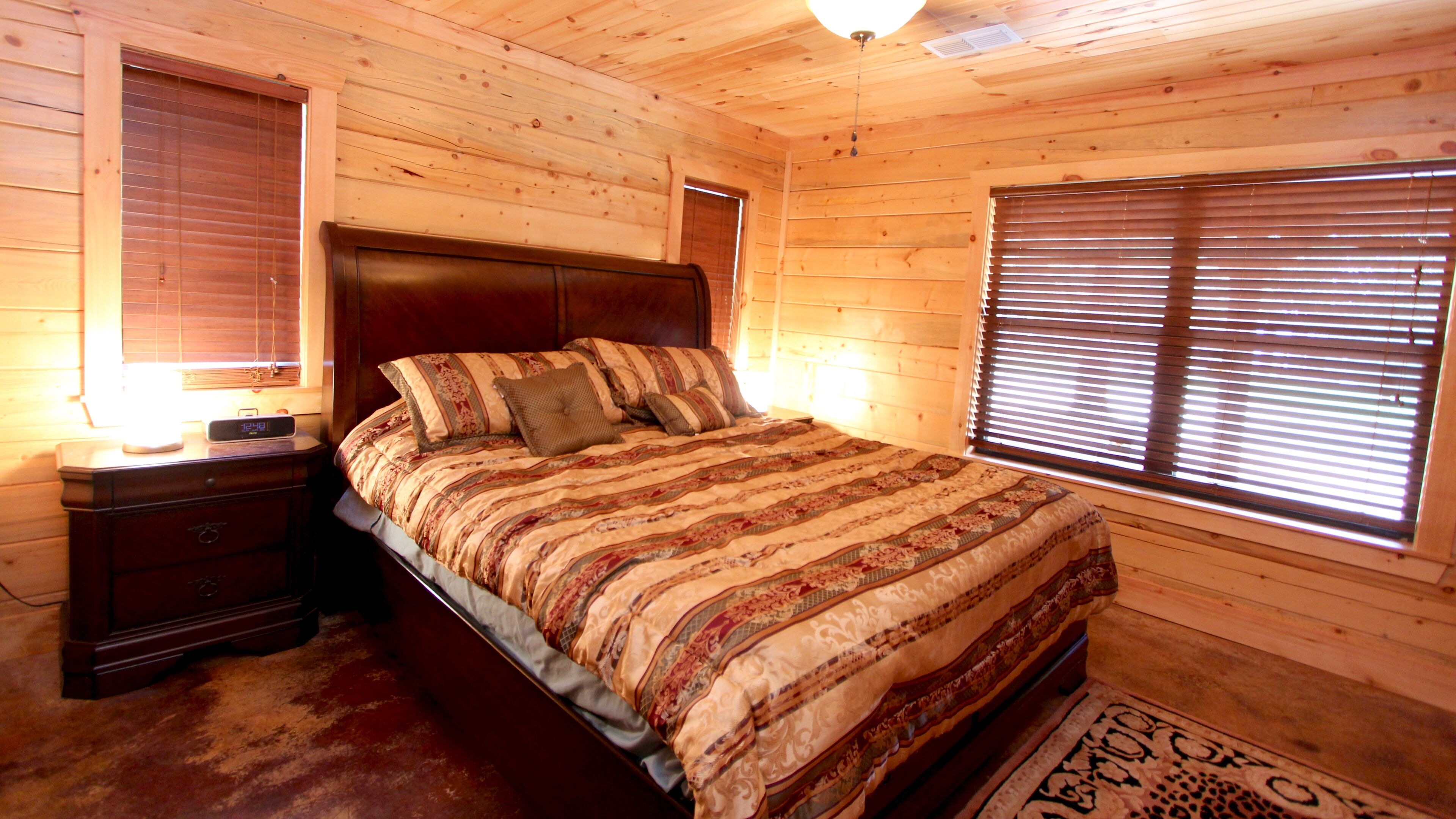 Mountain Vista Retreat-Issi is secluded, with sunset views of the Kiamichi Mnts.