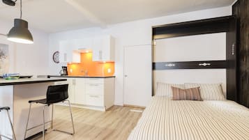 1 soverom, strykejern/-brett, wi-fi (inkludert) og sengetøy