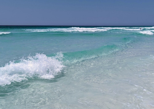 ACROSS Str. BEACH! Golf Cart+Free Chair Srvc 6+CHILL PILL+PrivPool+6 King suites