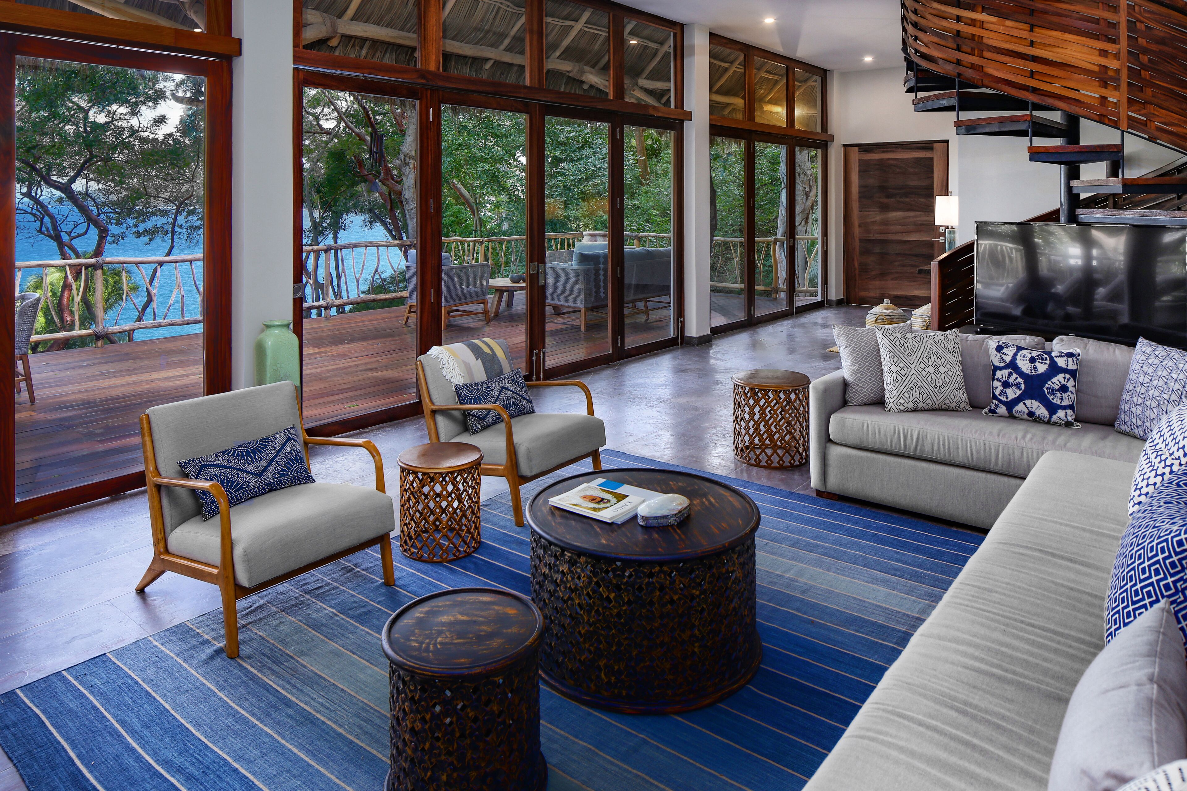 Casa Las Hijas,Private Punta Sayulita, Gated Beach Club, 5 min to town, beach