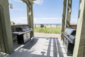 Unclassified image, 5 of 39, button - Emerald Isle 1508 - Beach chair service included! Affordable rates! (Panama City Beach)