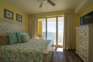 2 bedrooms, iron/ironing board, internet, bed sheets - Emerald Isle 1508 - Front row beach chair service included! Affordable rates! (Panama City Beach)