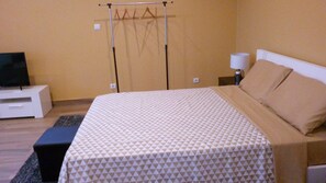 1 bedroom, iron/ironing board, travel crib, free WiFi