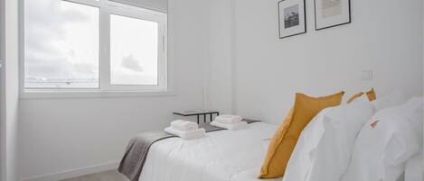 1 soverom, strykejern/-brett, wi-fi og sengetøy