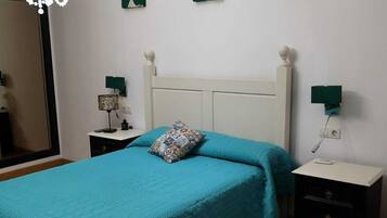 3 chambres, fer et planche Ă repasser, Wi-Fi, draps fournis