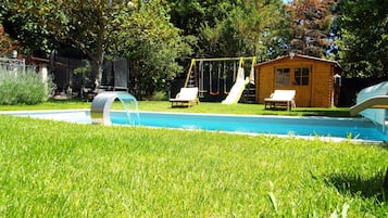 Piscine extérieure, piscine chauffée