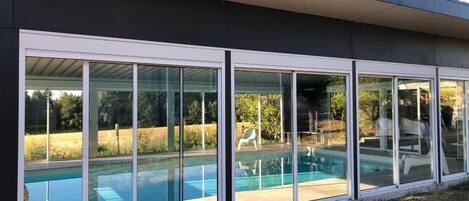 Innenpool, beheizter Pool