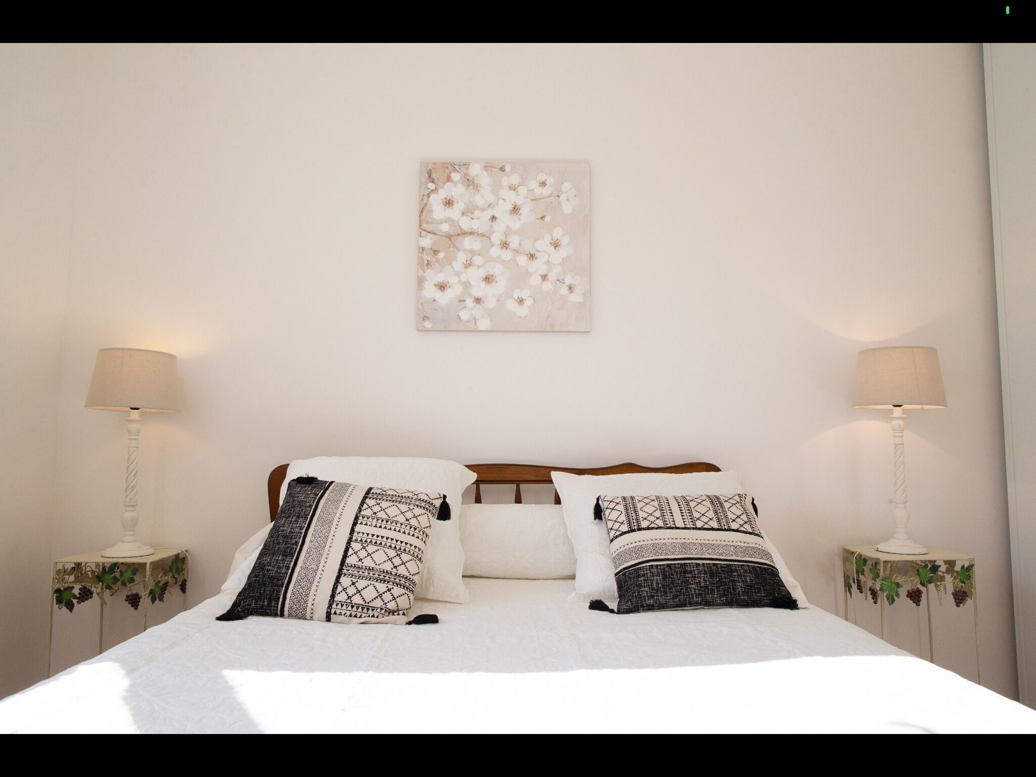 6 多间卧室、熨斗/熨衣板、WiFi、轮椅无障碍