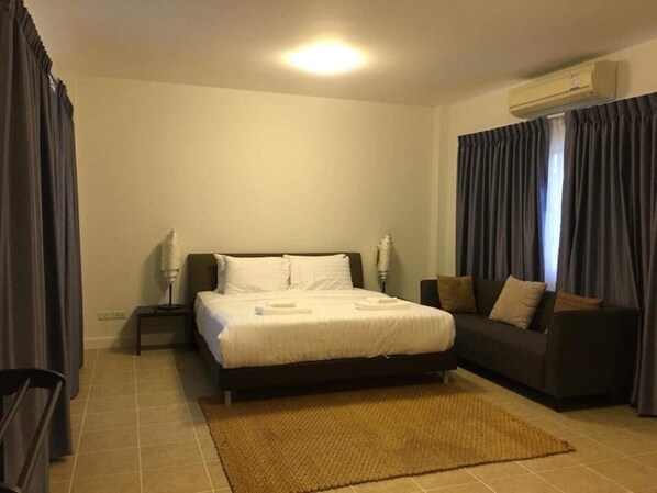 4 bedrooms