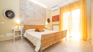 2 chambres, bureau, fer et planche à repasser, Wi-Fi gratuit