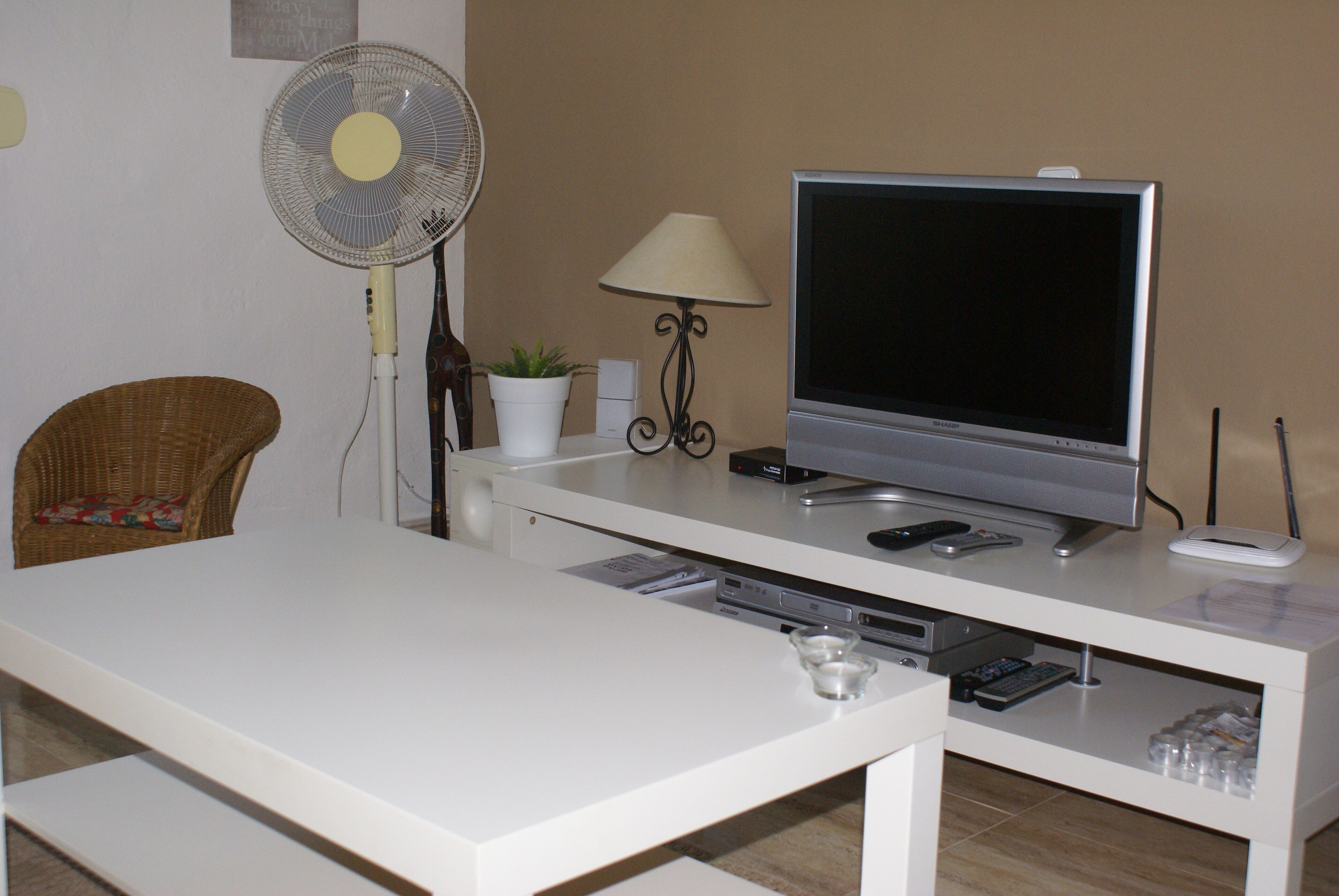 Bienvenido a esta casa, where you will be hospitably welcomed