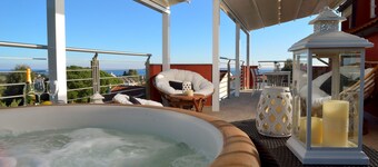 Superbe maison de vacances avec jacuzzi, sauna et magnifique terrasse avec vue mer