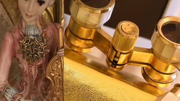 Doccia, asciugacapelli, bidet, asciugamani