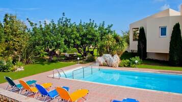 Utomhuspool