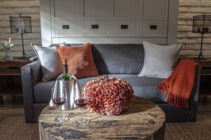 高档床上用品、客房内保险箱、熨斗/熨衣板、免费 WiFi