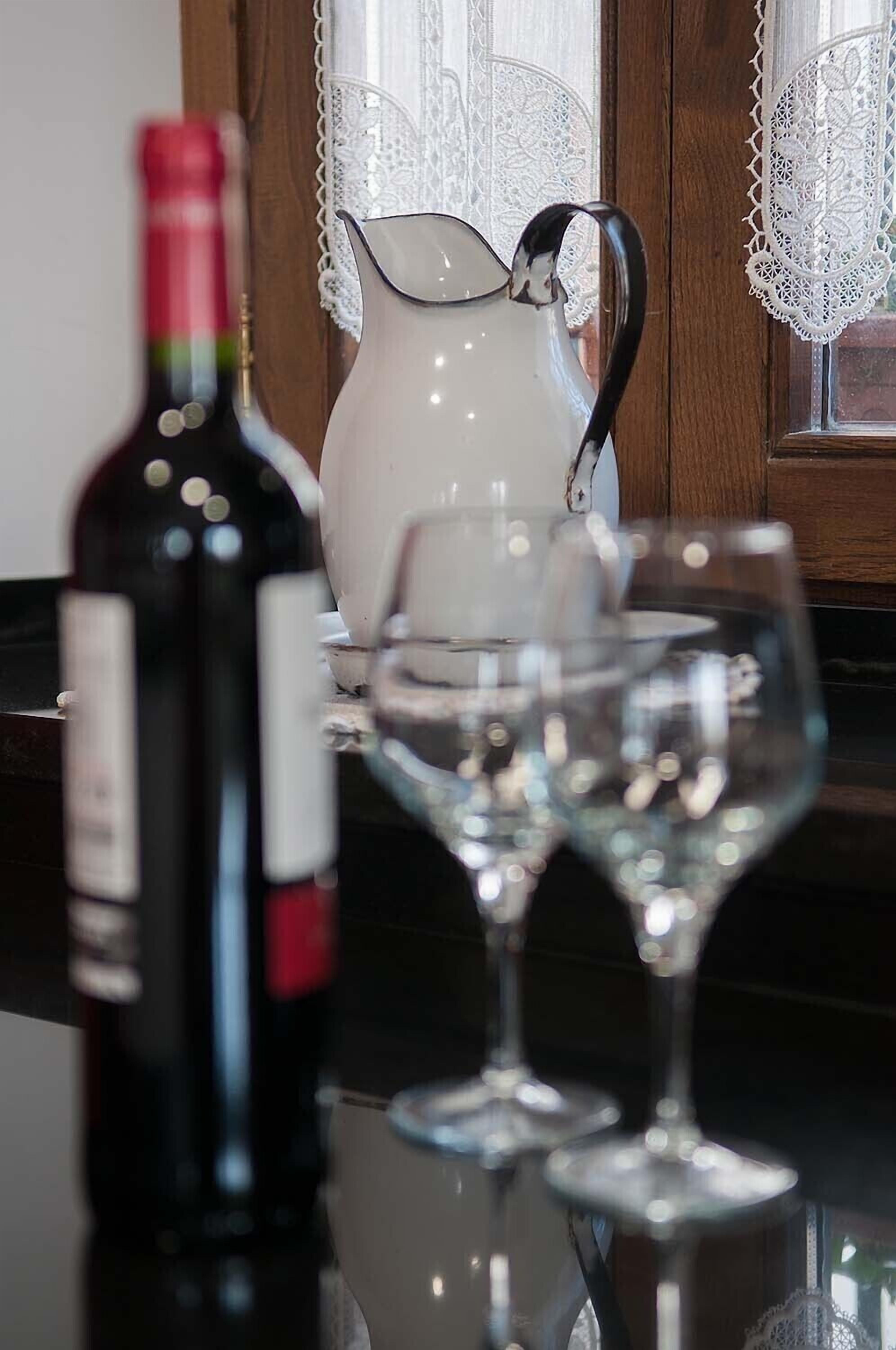 RURAL HOUSE IN SIERRA DE ARALAR, 4O KM FROM SAN SEBASTIAN-30 PAMPLONA 12 PEOPLE