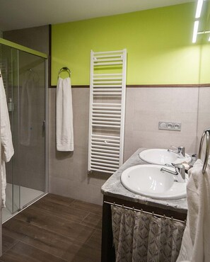 Hair dryer, towels, soap, shampoo