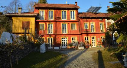 Dream apartment CASA Līlā near Turin overlooking the Po Valley