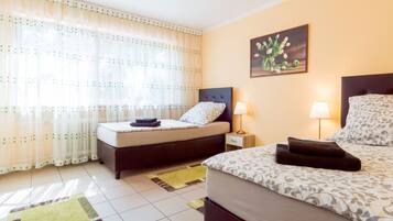 3 Schlafzimmer, Bügeleisen/Bügelbrett, WLAN, Bettwäsche