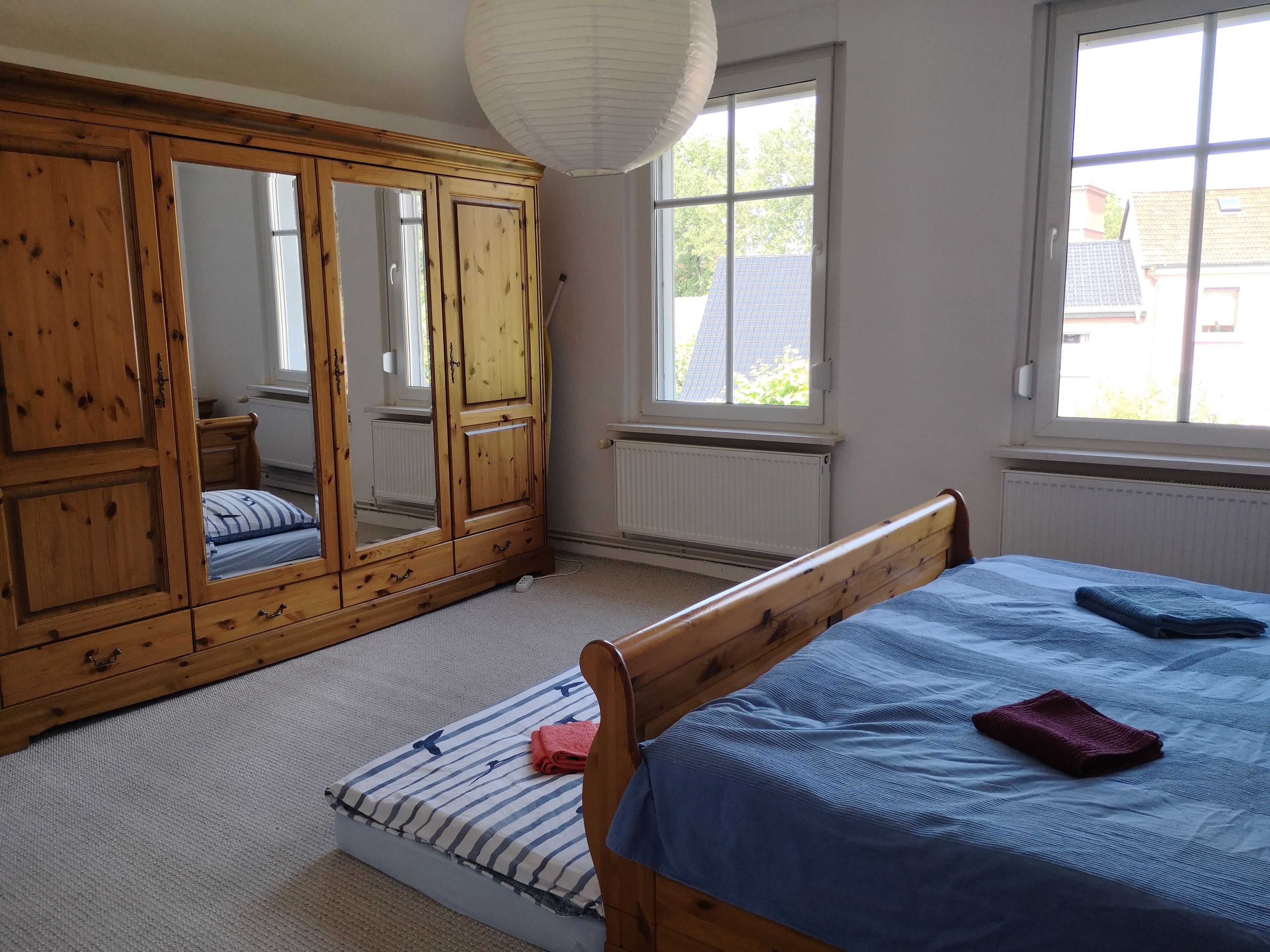 6 Schlafzimmer, Schreibtisch, kostenloses WLAN, Bettwäsche