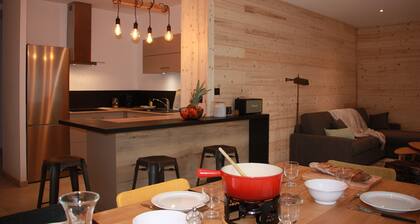 Appartement spacieux de 95 m2 à Morillon Village avec garage privé.
