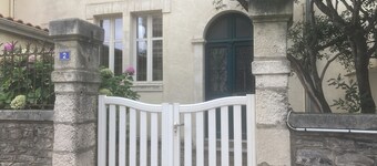 Beautiful bright studio on Biarritz beach Miramar