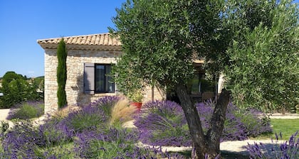 Gîte Casello in Vénéjan