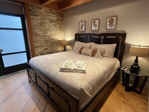 1 chambre, fer et planche à repasser, Wi-Fi gratuit, draps fournis