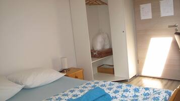 3 Schlafzimmer, Bügeleisen/Bügelbrett, Reisekinderbett, WLAN