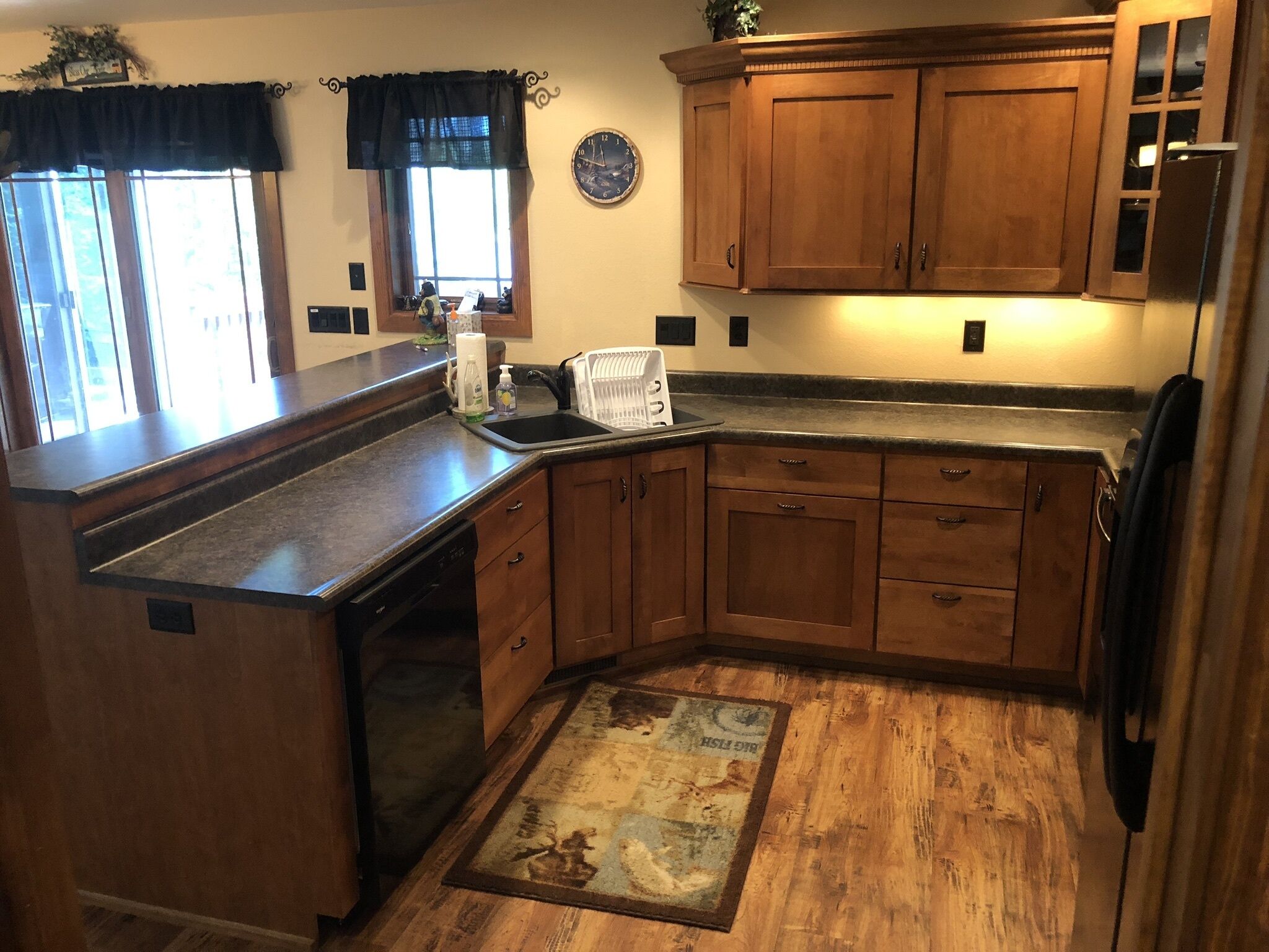 Waterfront Cabin on Crane Lake, Pickerel, WI 4 bedroom plus loft, 3 full bath