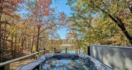 Looking for a little piece of heaven? This is it! Spectacular views and hot tub