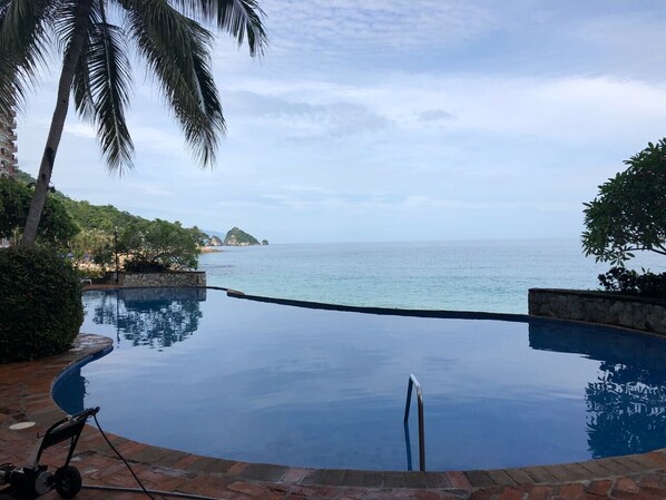 Ulkouima-allas, lämmitetty uima-allas