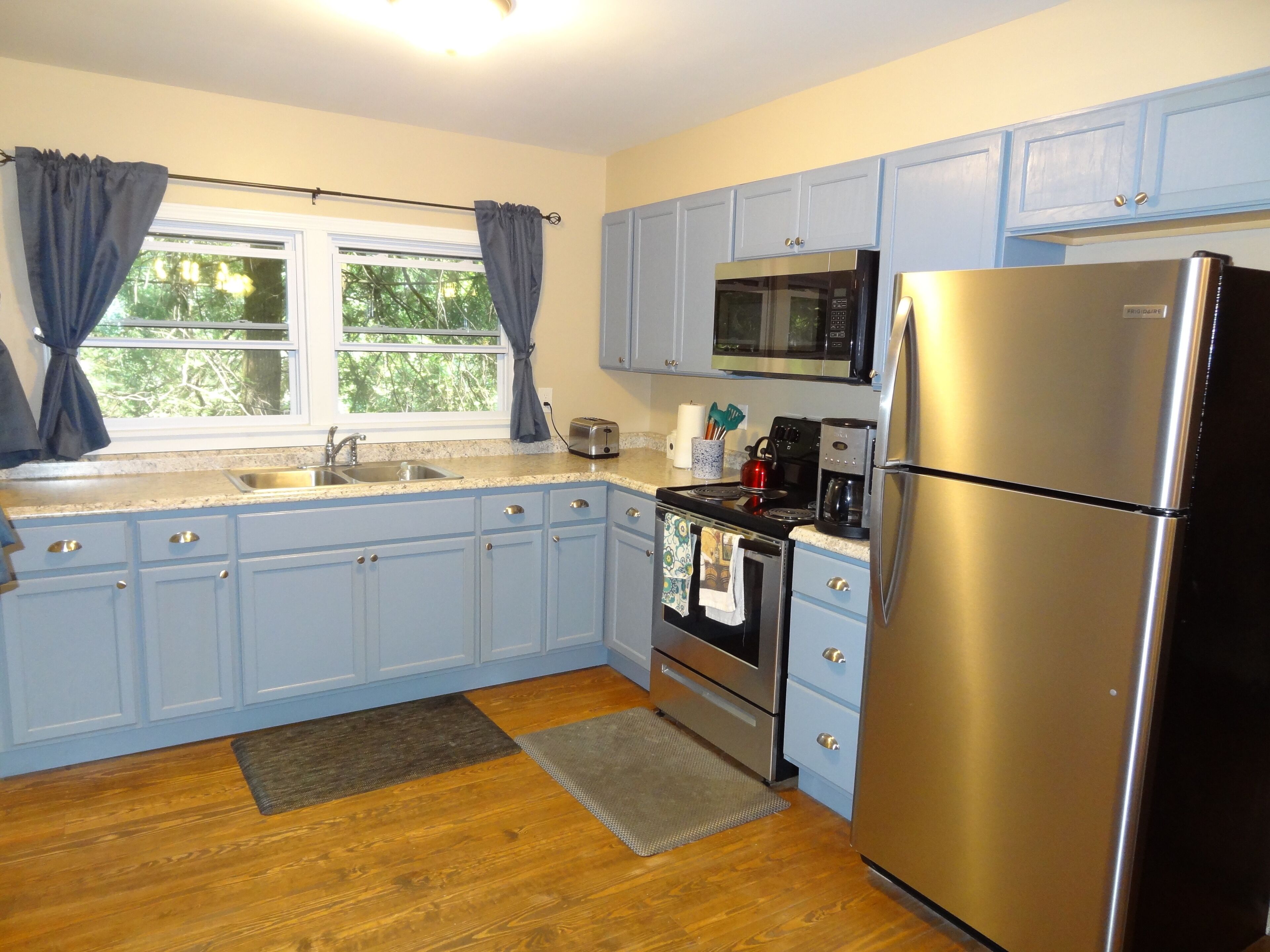 In Town Mountain Cottage Apartment