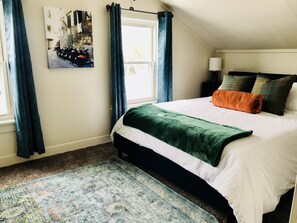 2 soverom, strykejern/-brett, wi-fi og sengetøy