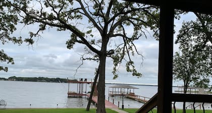 *** SCHÖNE OFFENES WASSER - FIRE PIT **** (Free WIFI)