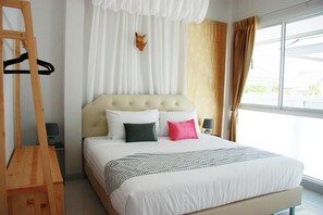 4 bedrooms, premium bedding, free WiFi - Pool Villa Type M Cha am (Cha-am)