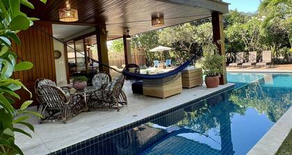 Beautiful house in a privileged location in the Piscinas Naturais condominium