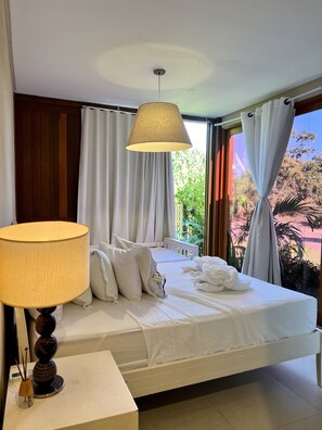 5 quartos, escrivaninha, ferros/tábuas de passar roupa, Wi-Fi