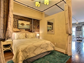 1 bedroom, iron/ironing board, free WiFi, bed sheets