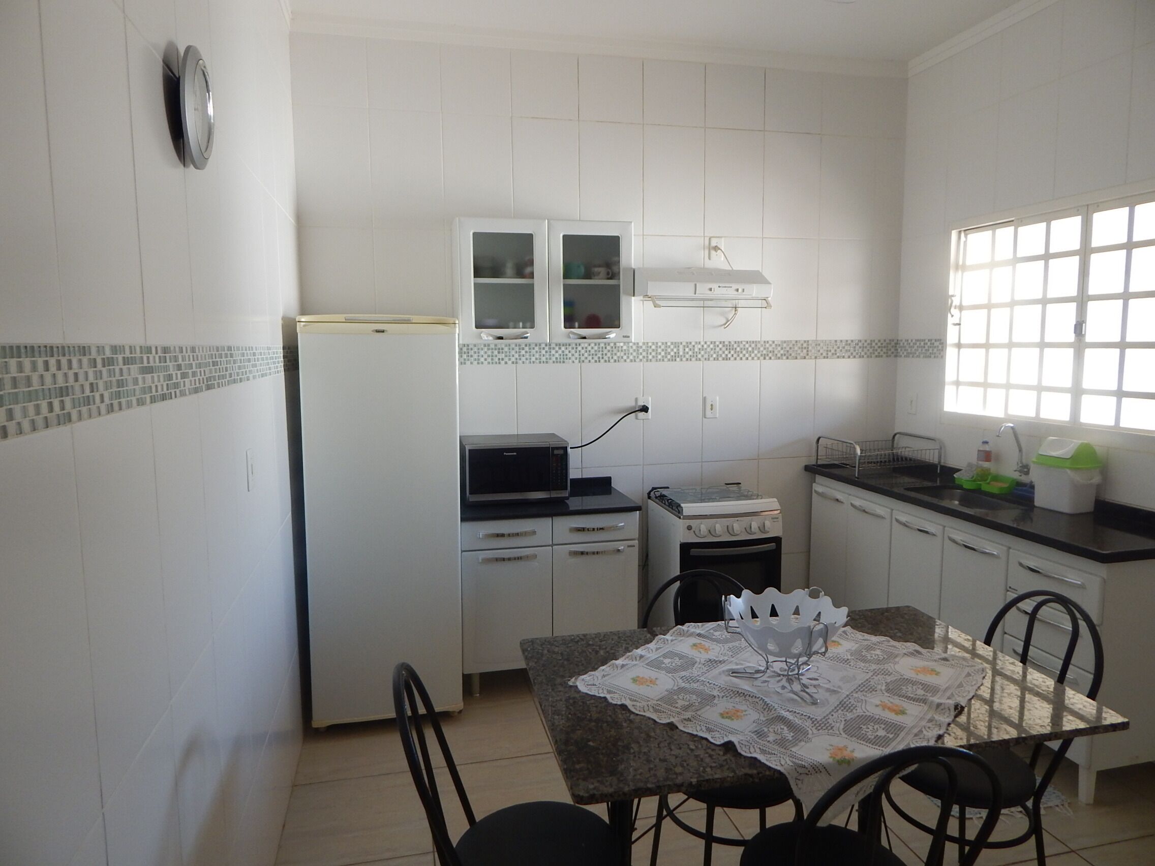 House in Olympia with WIFI, Netflix and air conditioning! Come enjoy Thermas !!