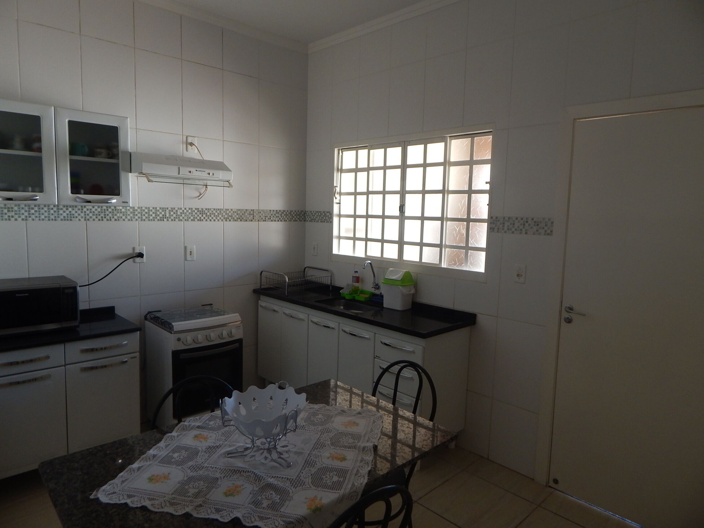 House in Olympia with WIFI, Netflix and air conditioning! Come enjoy Thermas !!