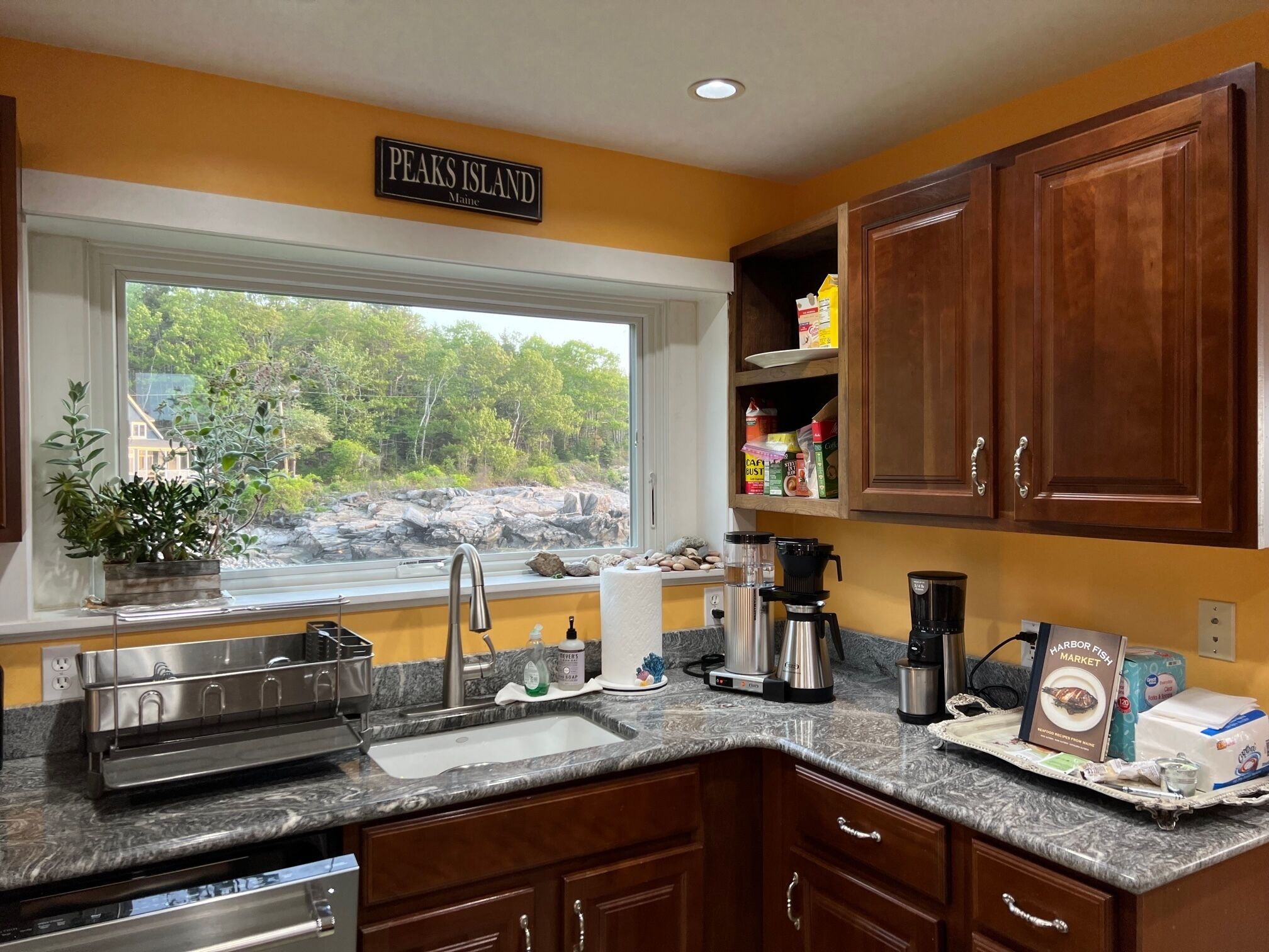 NEW LISTING ☼ Unique Oceanfront Home. Separate boat rental available.