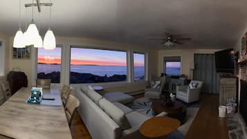 Smart TV, fireplace, printers