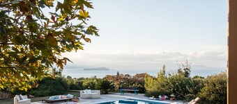 Villa Mariposa- Panoramic Sea View - Near Chania City - Private Pool - Spacious