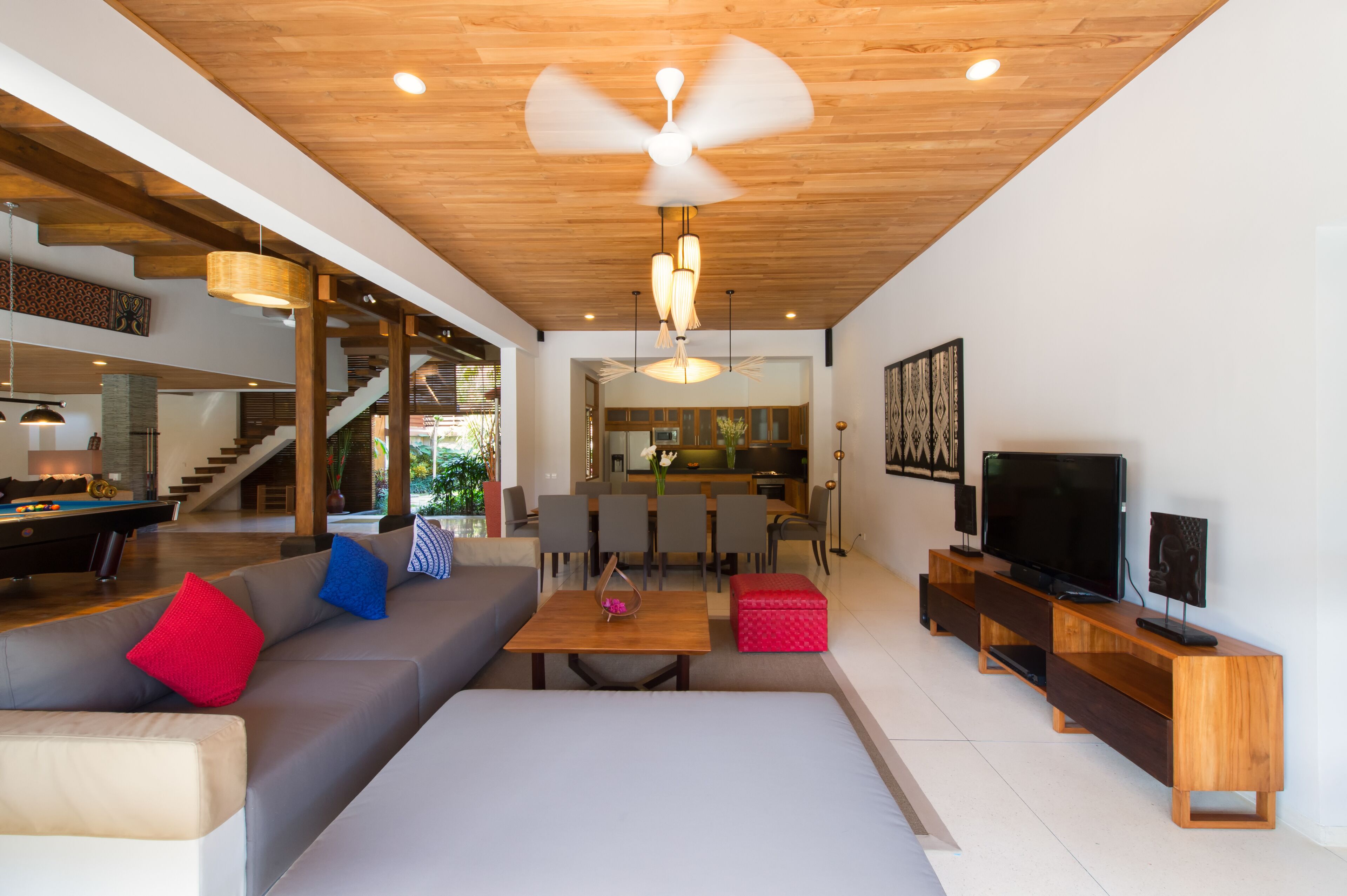 Perfectly 5BR Luxury Villa by the beach Seminyak