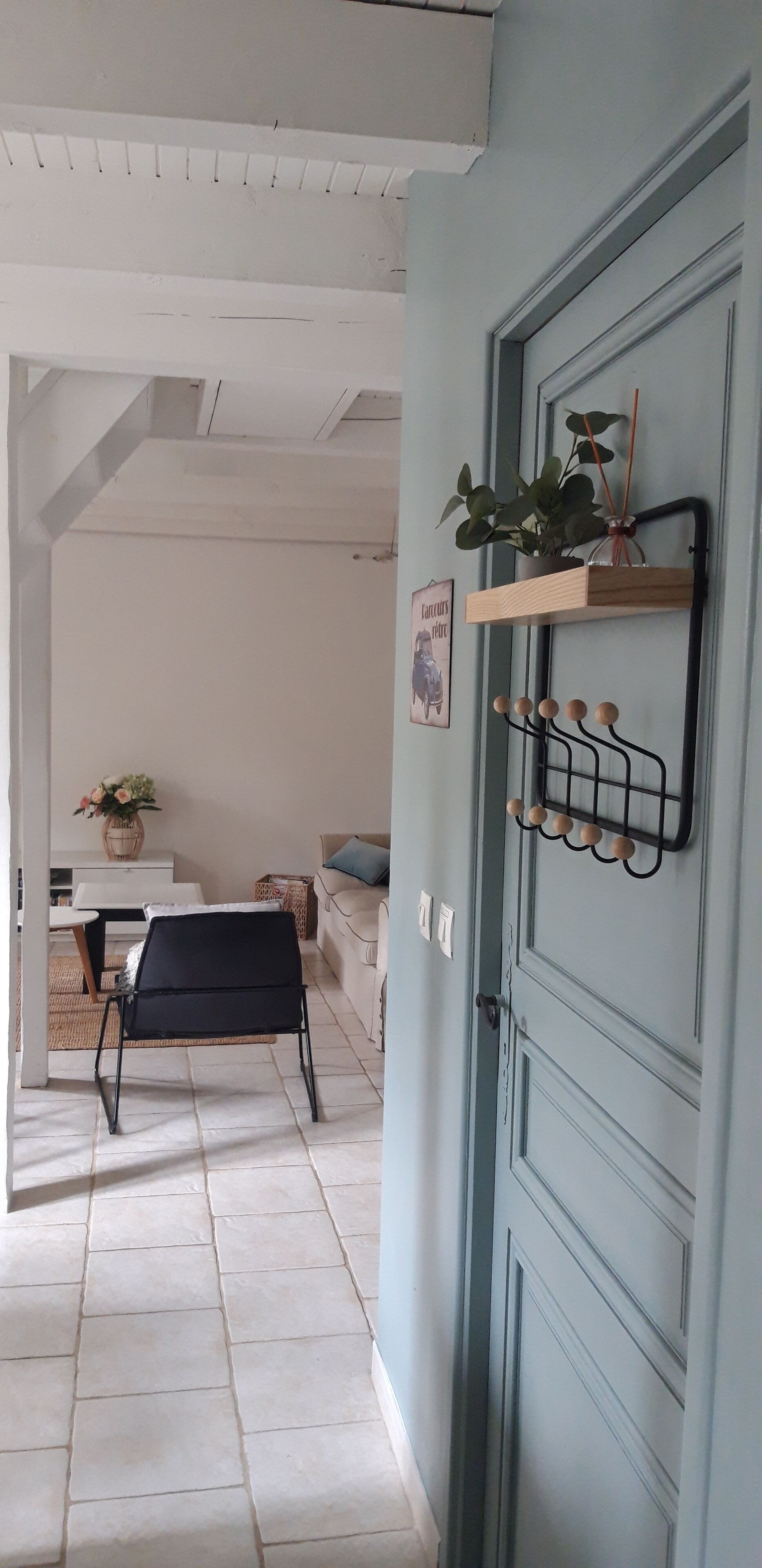 A break at the manor.